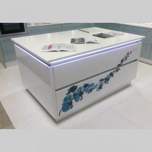 Retail Display Island Table
