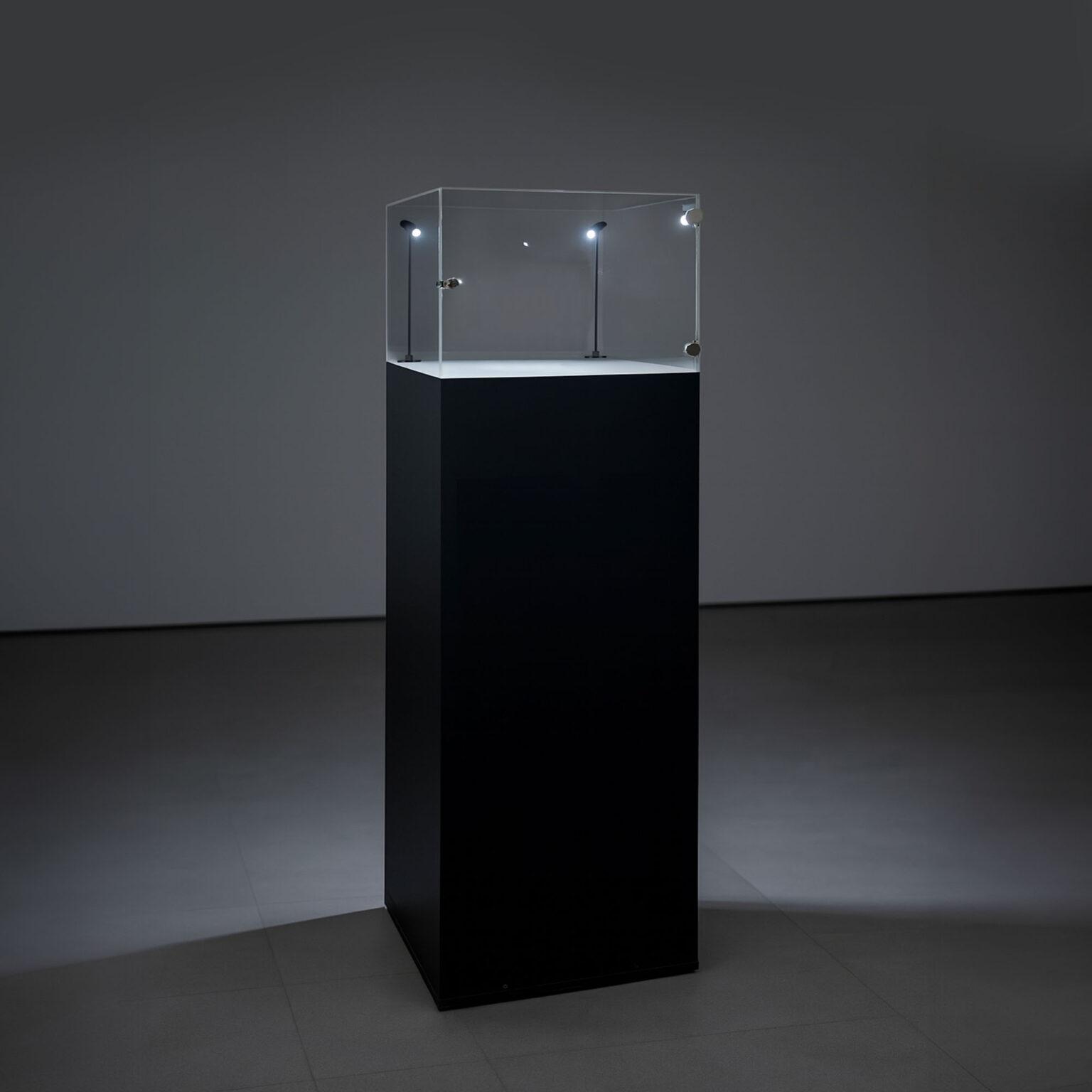 Exhibition Display Plinth | Lockable Illuminated Cabinet | Luminati
