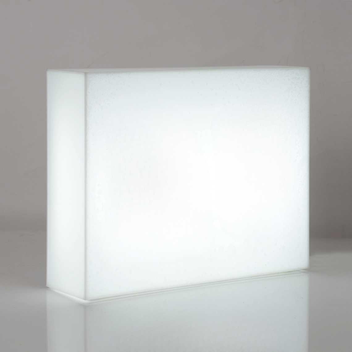 A medium light box.