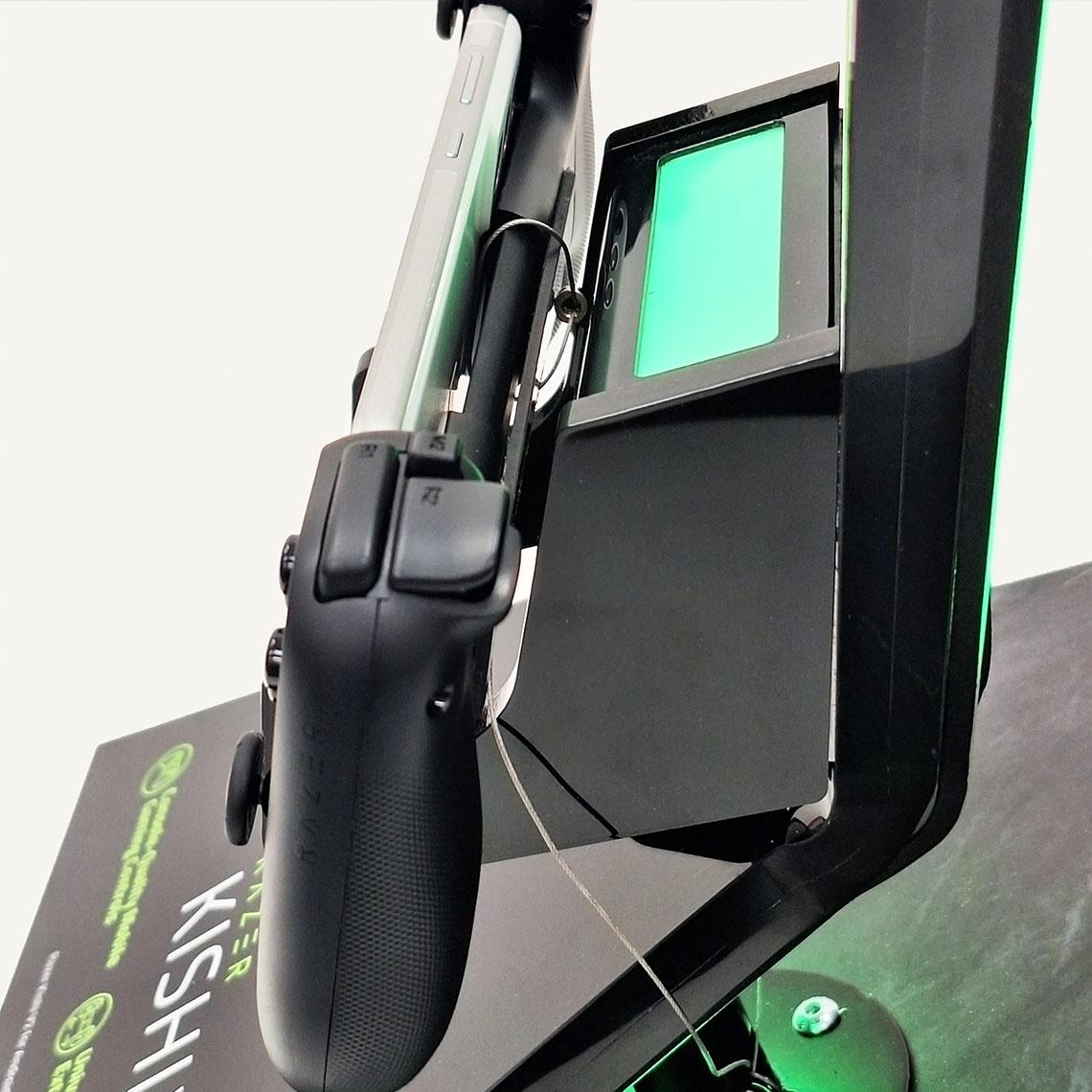 Close up of the Razer Kishi V2 mobile gaming controller back light.
