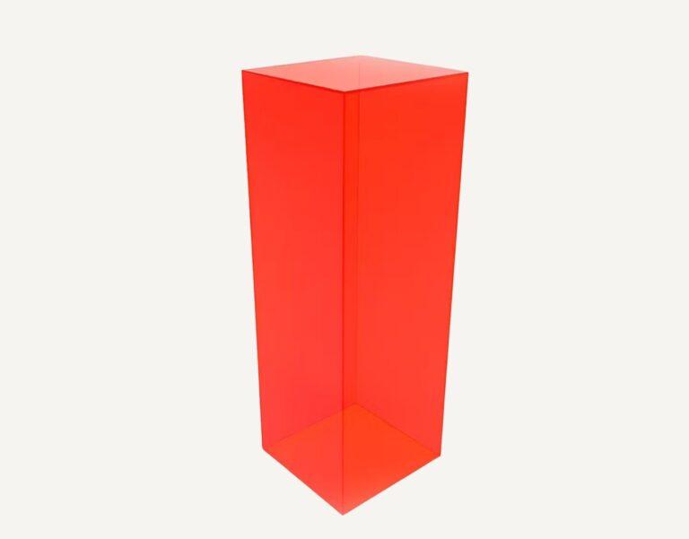 A red fluorescent plinth.